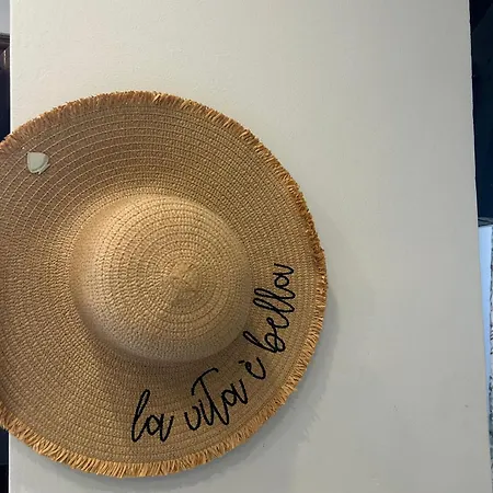 דירה Holy Isle Garden